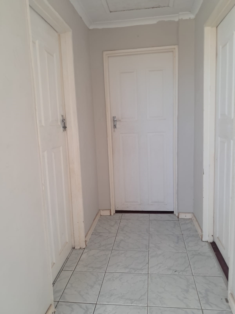 2 Bedroom Property for Sale in Motherwell Nu 3 Eastern Cape